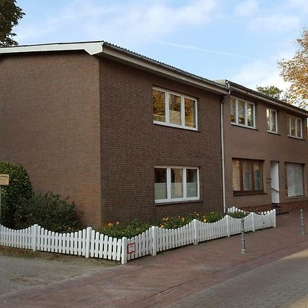 Haus Niemann Lägenhet Wyk auf Föhr Exteriör bild