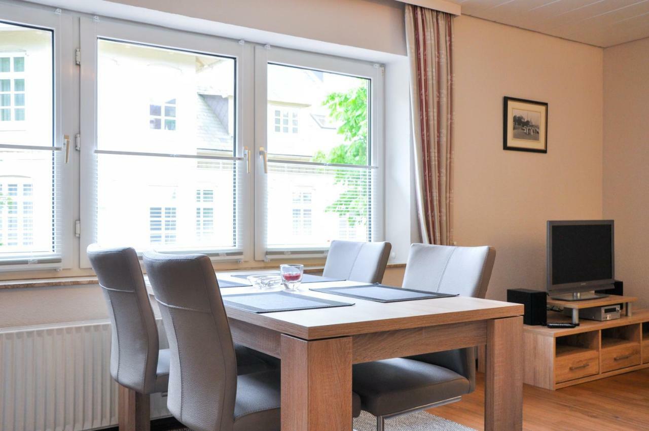 Haus Niemann Lägenhet Wyk auf Föhr Exteriör bild