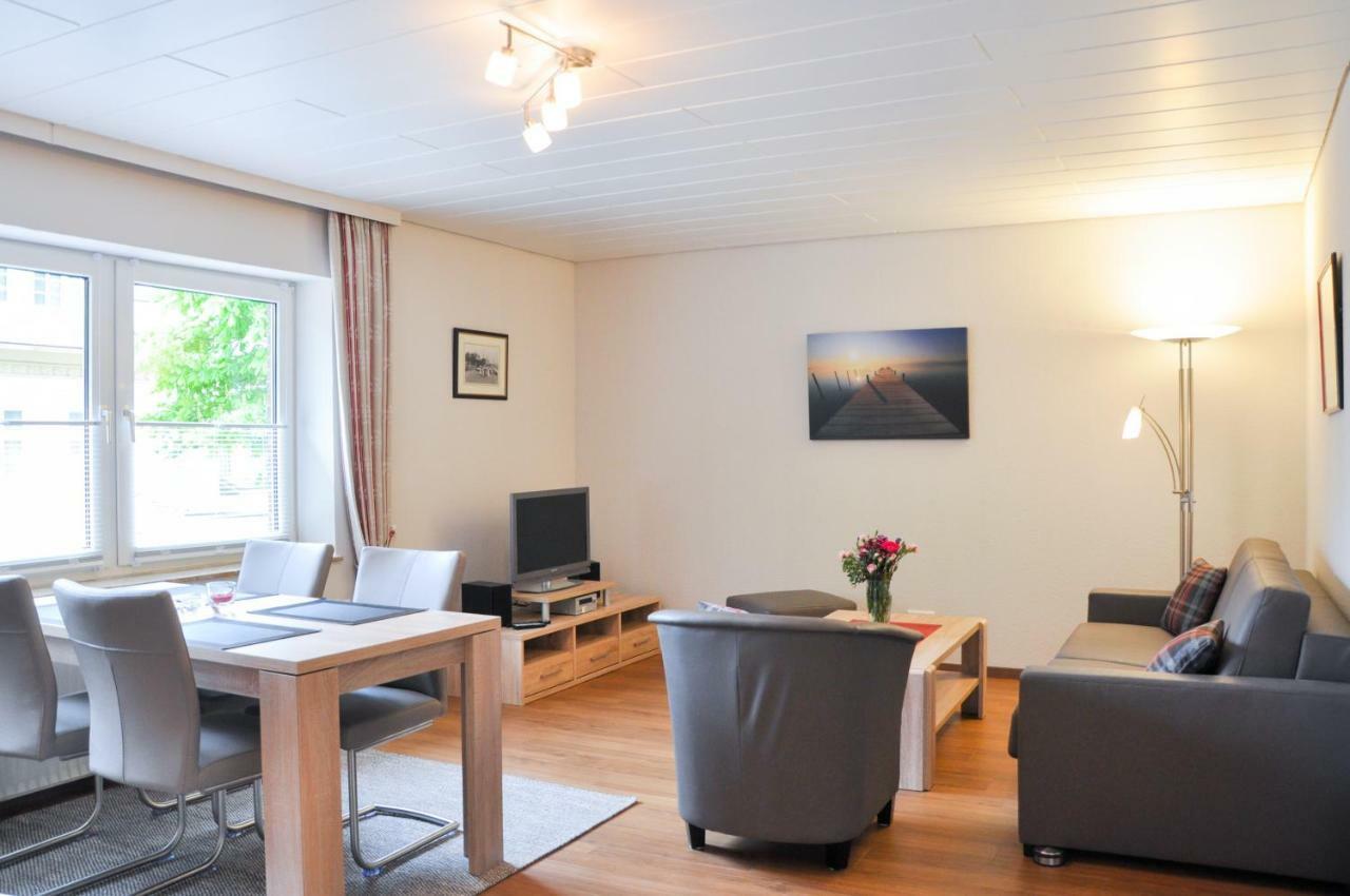 Haus Niemann Lägenhet Wyk auf Föhr Exteriör bild